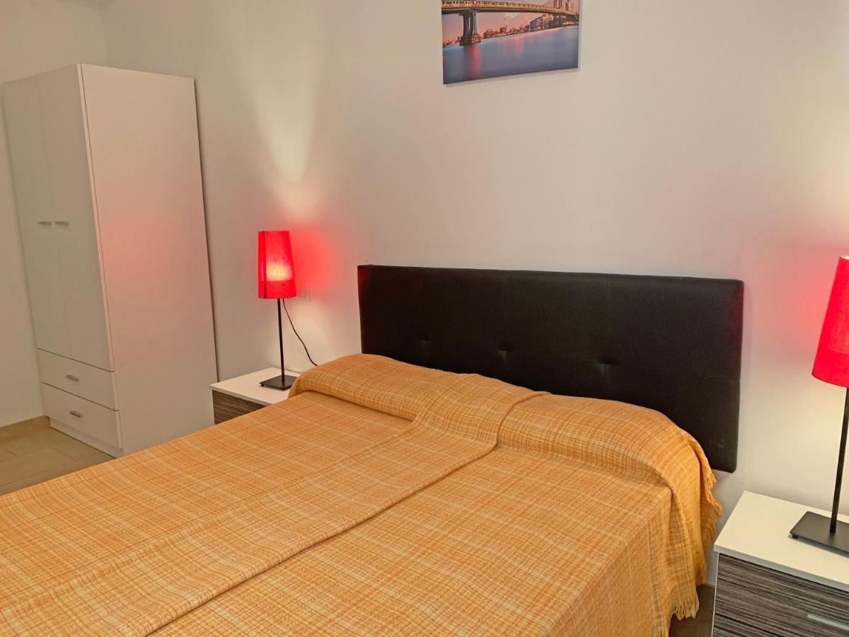 Apartamentos Las Palmeras 3000 Пеньискола Экстерьер фото